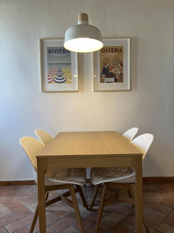 Appartements Dans Agreable Maison De Ville Centre Historique De Rimini Esterno foto
